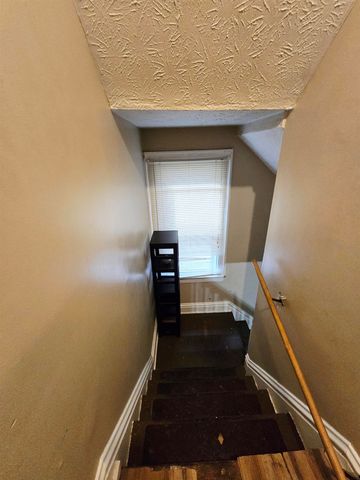 2725 Highlawn Avenue, Huntington, WV 25702