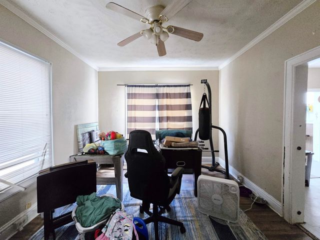 2725 Highlawn Avenue, Huntington, WV 25702