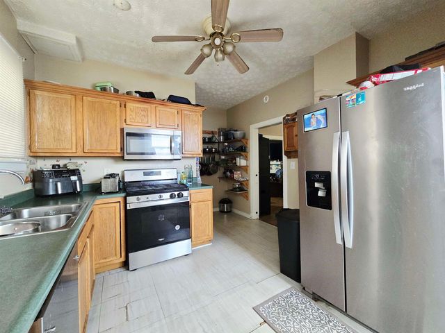 2725 Highlawn Avenue, Huntington, WV 25702
