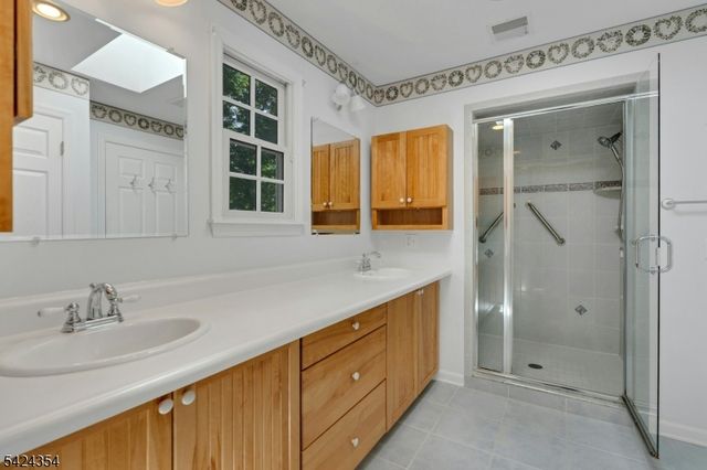 24 STOCKADE ROAD, Warren Twp., NJ 07059