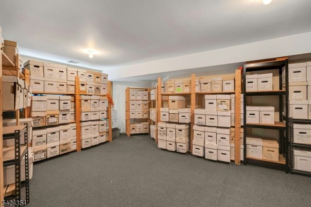 24 STOCKADE ROAD, Warren Twp., NJ 07059