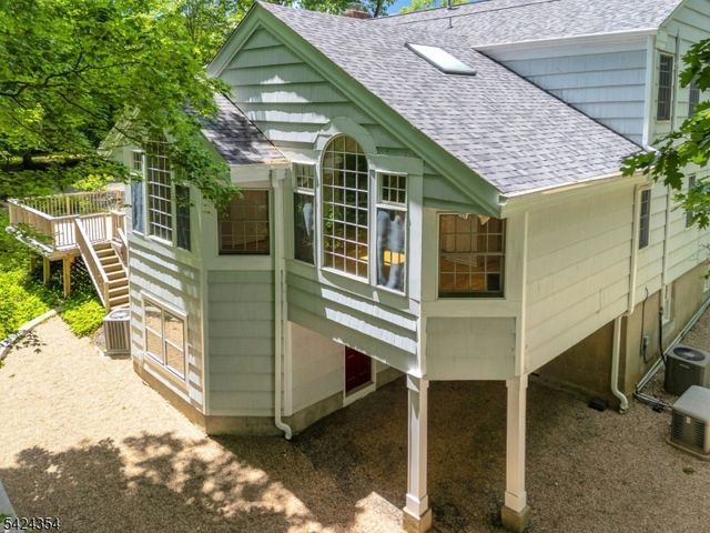 24 STOCKADE ROAD, Warren Twp., NJ 07059