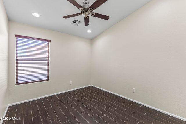 2807 E QUESTA Drive, Phoenix, AZ 85024