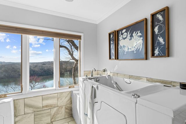 500 State Highway Y, Forsyth, MO 65653