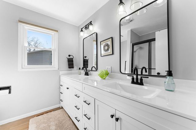 500 State Highway Y, Forsyth, MO 65653