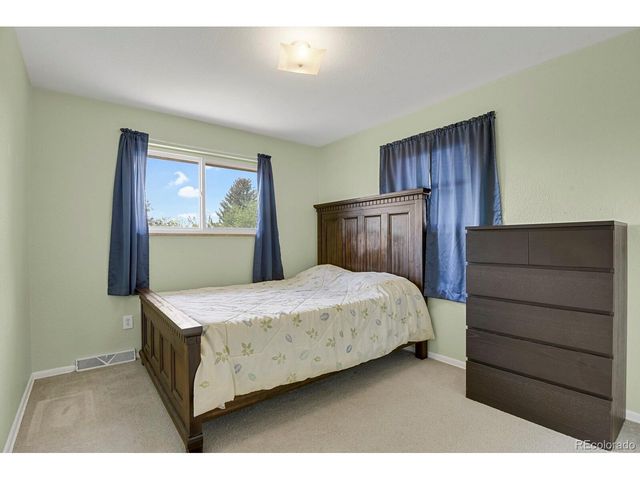 363 Toledo St, Aurora, CO 80011