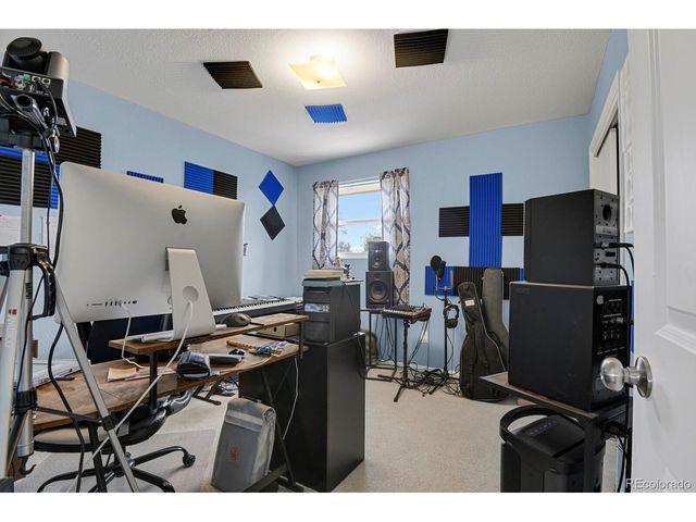 363 Toledo St, Aurora, CO 80011