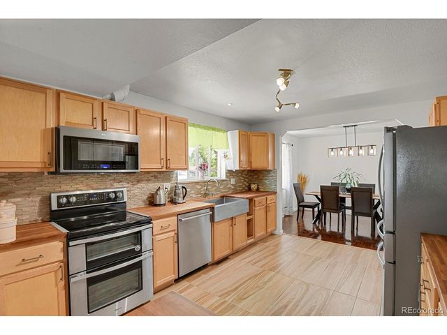 363 Toledo St, Aurora, CO 80011