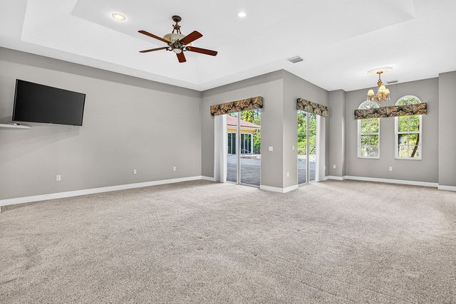 6071 NW 69th Way, Parkland, FL 33067