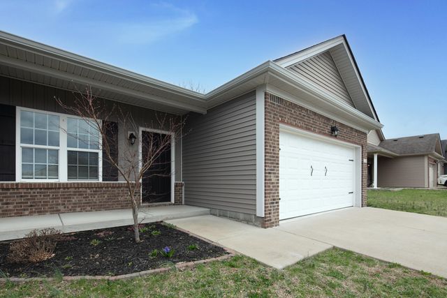 119 Nathan Hale Drive, Georgetown, KY 40324