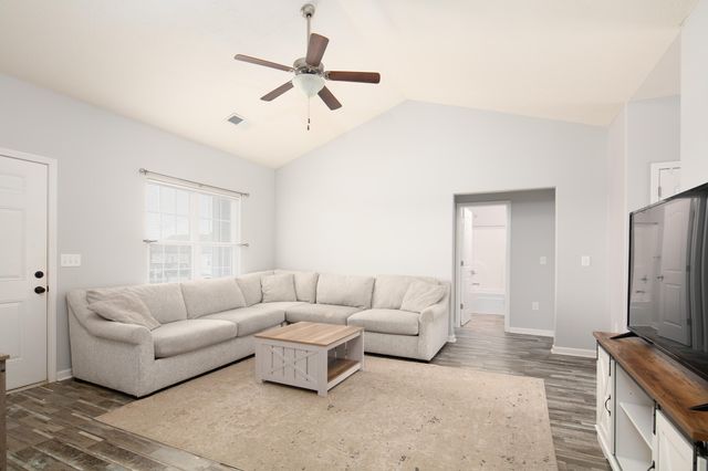 119 Nathan Hale Drive, Georgetown, KY 40324