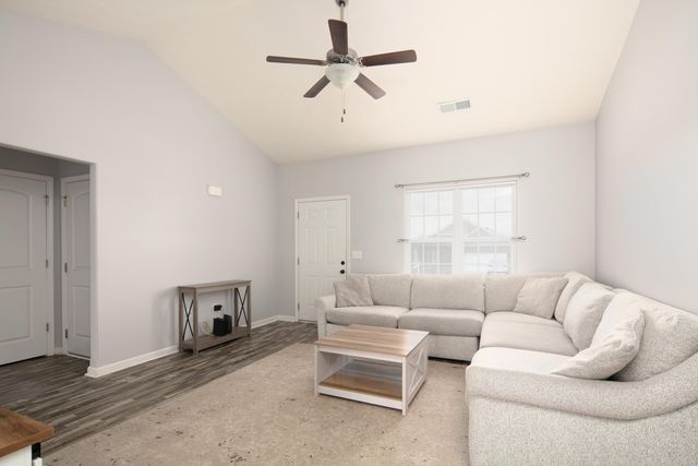 119 Nathan Hale Drive, Georgetown, KY 40324