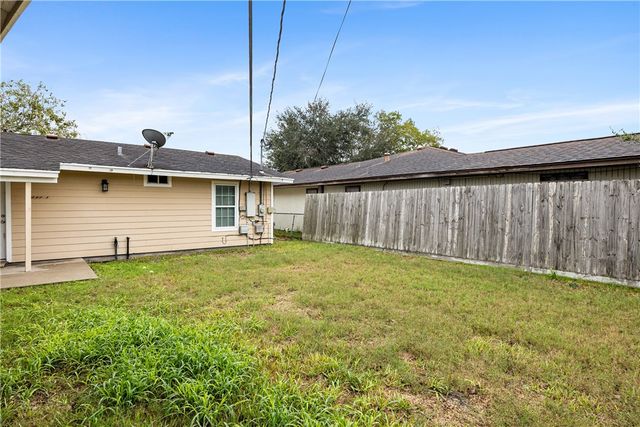 4625 Cosner Dr, Corpus Christi, TX 78415