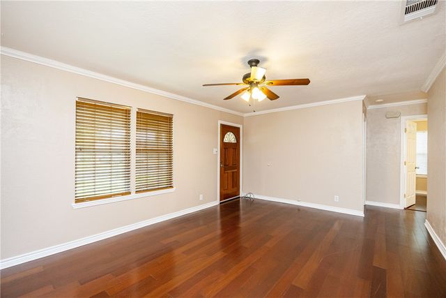 4625 Cosner Dr, Corpus Christi, TX 78415