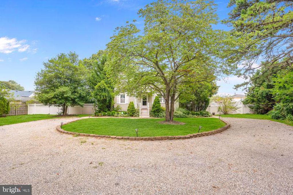 254 KETTLE CREEK RD, Toms River, NJ 08753