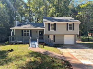 2496 Landington Way, Duluth, GA 30096