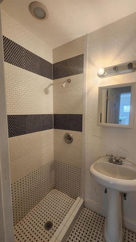 707 SW 9th Court, Delray Beach, FL 33444