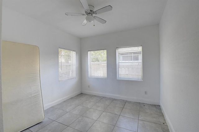 707 SW 9th Court, Delray Beach, FL 33444
