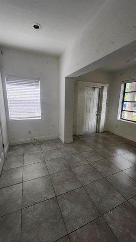 707 SW 9th Court, Delray Beach, FL 33444
