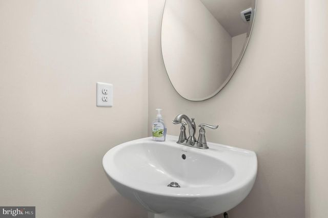 617 POTOMAC VIEW PKWY, Brunswick, MD 21716