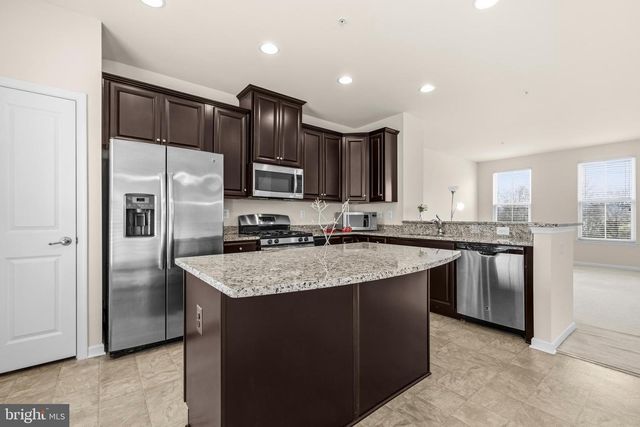 617 POTOMAC VIEW PKWY, Brunswick, MD 21716