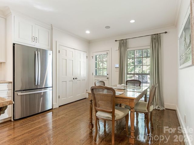 2424 Richardson Drive, Charlotte, NC 28211