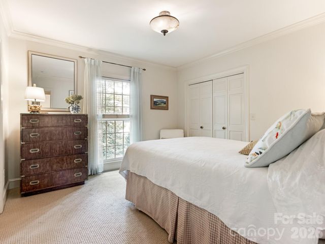 2424 Richardson Drive, Charlotte, NC 28211