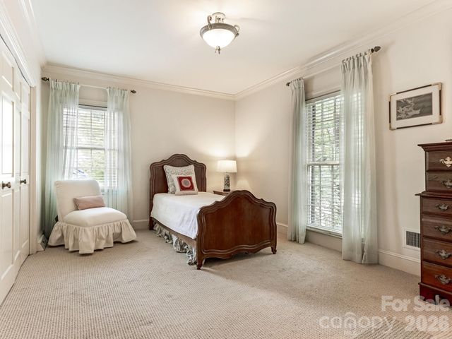 2424 Richardson Drive, Charlotte, NC 28211