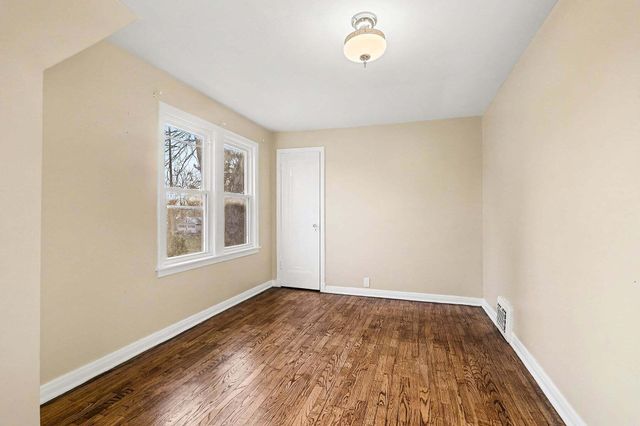 236 Iroquois Avenue, Battle Creek City, MI 49015