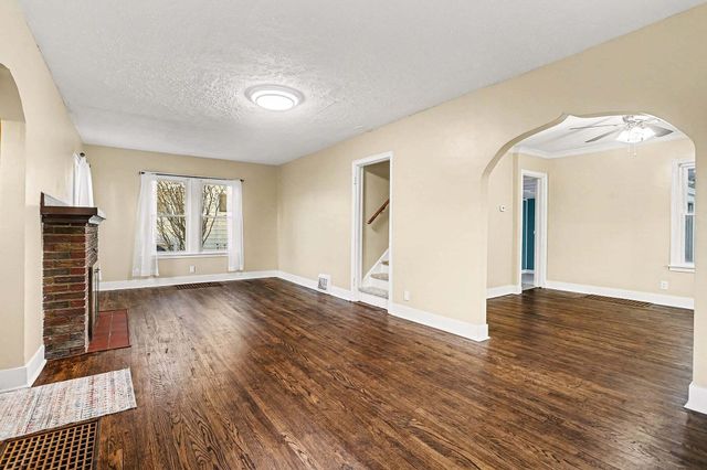 236 Iroquois Avenue, Battle Creek City, MI 49015