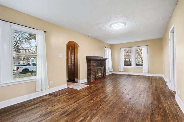 236 Iroquois Avenue, Battle Creek City, MI 49015