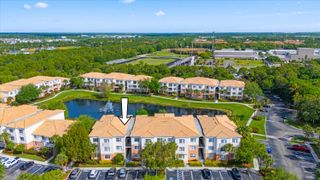 10203 Myrtlewood Circle W, Palm Beach Gardens, FL 33418
