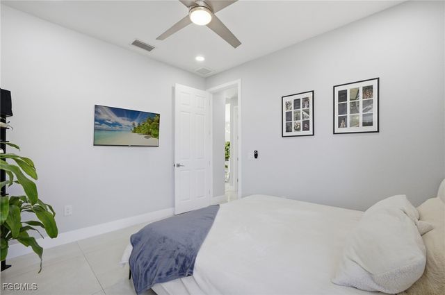 1308 SW 31st TER, Cape Coral, FL 33914