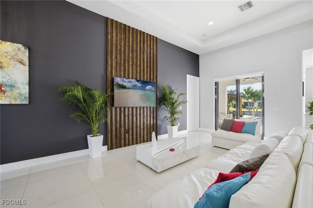 1308 SW 31st TER, Cape Coral, FL 33914