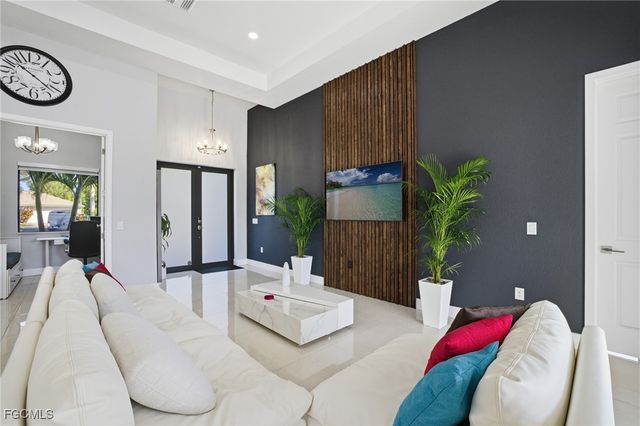 1308 SW 31st TER, Cape Coral, FL 33914