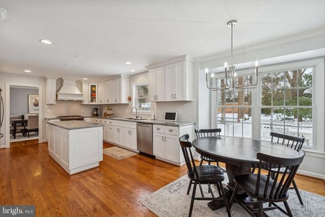 404 BEAUREGARD DR SE, Leesburg, VA 20175