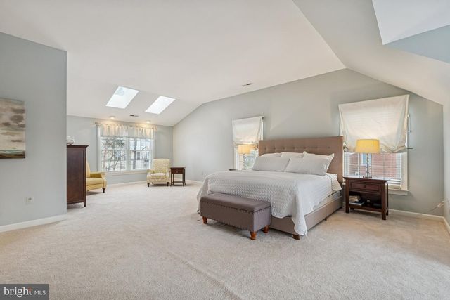 404 BEAUREGARD DR SE, Leesburg, VA 20175