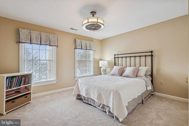 404 BEAUREGARD DR SE, Leesburg, VA 20175