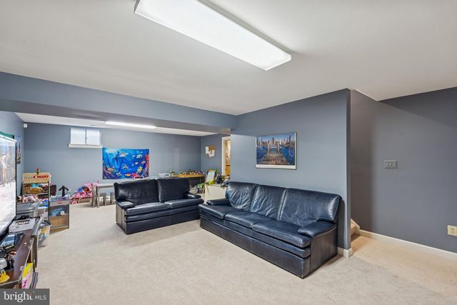 404 BEAUREGARD DR SE, Leesburg, VA 20175