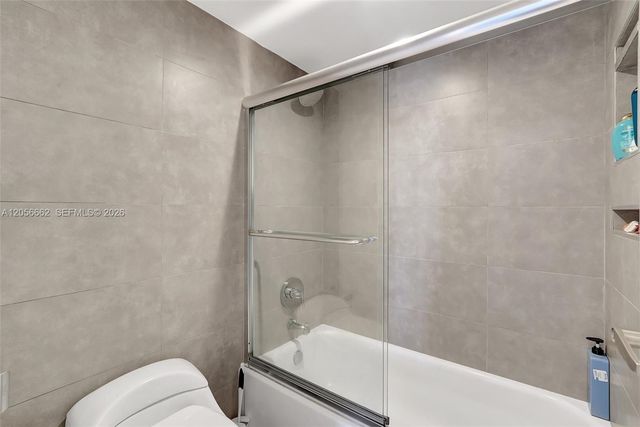 3675 N Country Club Dr 2310, Aventura, FL 33180