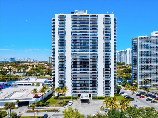 3675 N Country Club Dr 2310, Aventura, FL 33180