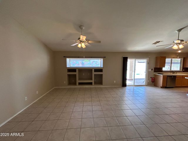 13444 W PARADISE Lane, Surprise, AZ 85374