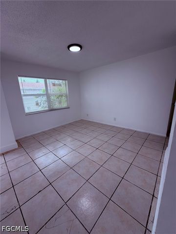 5413-5427 3rd AVE 5421, Fort Myers, FL 33907