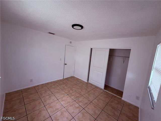 5413-5427 3rd AVE 5421, Fort Myers, FL 33907