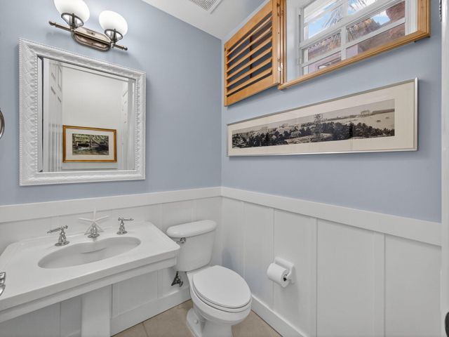 631 Moondancer Court, Palm Beach Gardens, FL 33410