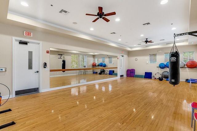 631 Moondancer Court, Palm Beach Gardens, FL 33410