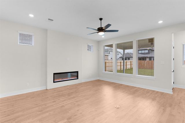 1829 Willow Bean DR, Georgetown, TX 78633
