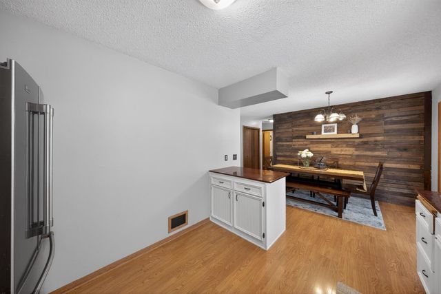 3770 Manorwoods Drive NW, Rochester, MN 55901