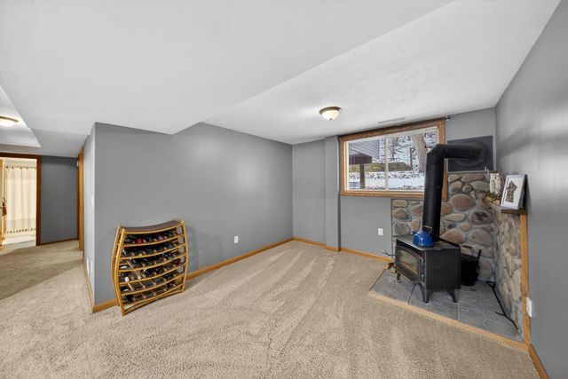 3770 Manorwoods Drive NW, Rochester, MN 55901