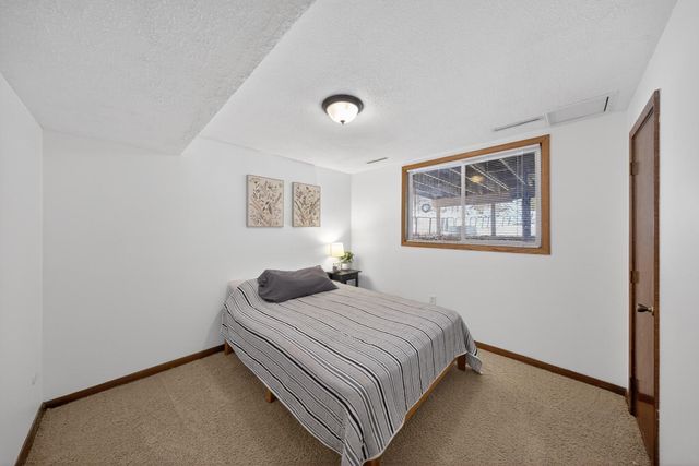 3770 Manorwoods Drive NW, Rochester, MN 55901